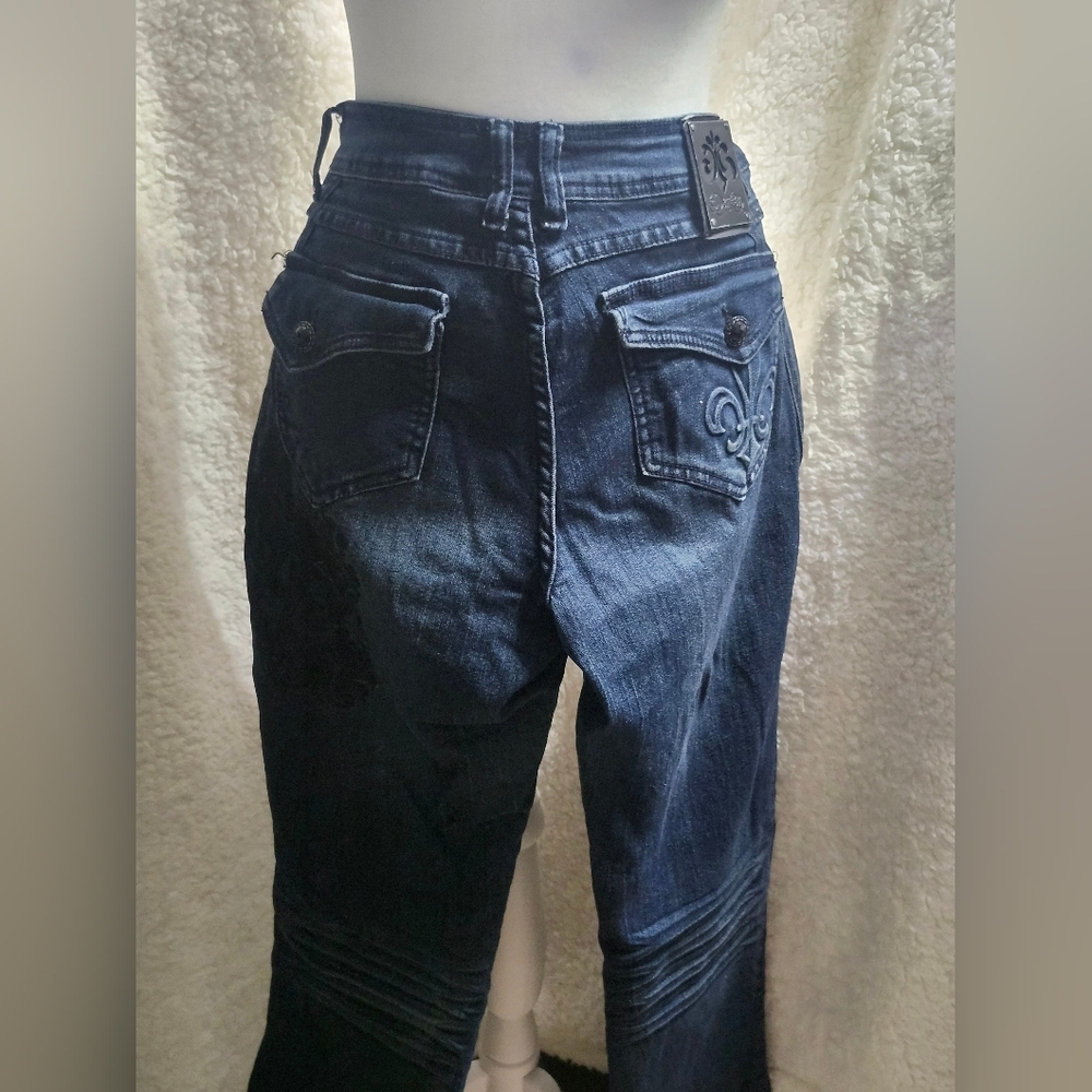 Darian Jean's Size: 11/12